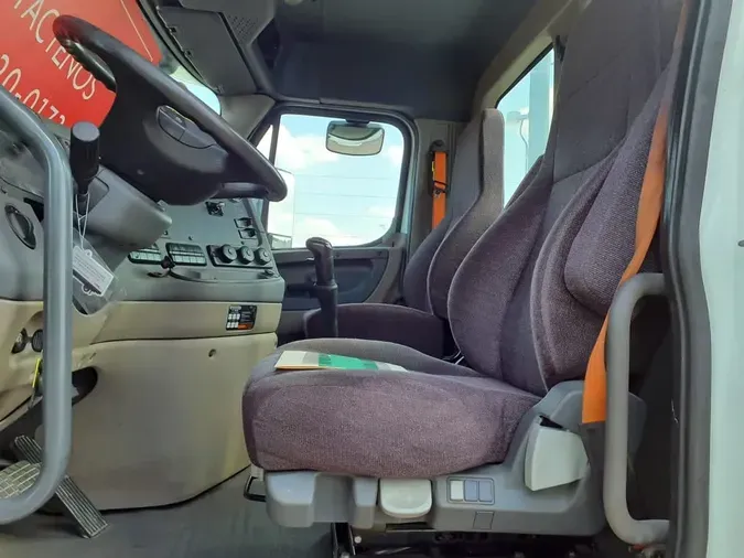 2019 FREIGHTLINER/MERCEDES CASCADIA 125