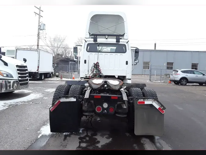 2017 FREIGHTLINER/MERCEDES M2-112