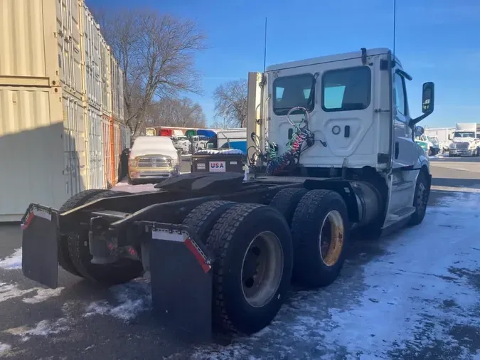 2020 FREIGHTLINER/MERCEDES NEW CASCADIA PX12664