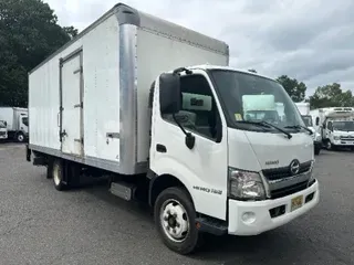 2020 HINO TRUCK 195