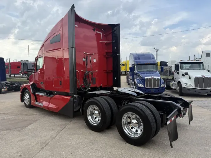 2024 Kenworth T680