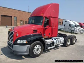 2018 MACK CXU613