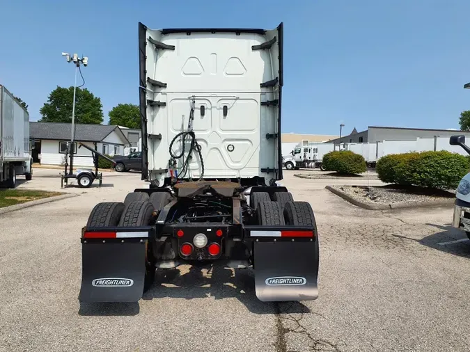 2020 FREIGHTLINER NEW CASCADIA PX12664