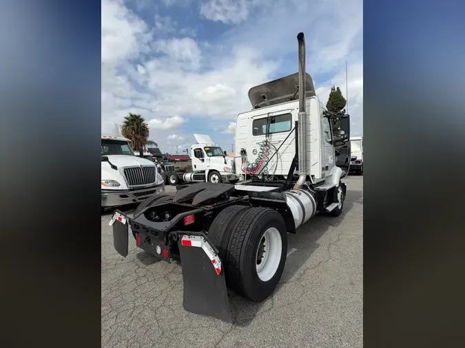 2020 VOLVO VNR42T 30099df6b58e0cd0655e7fcde492a2cf22d