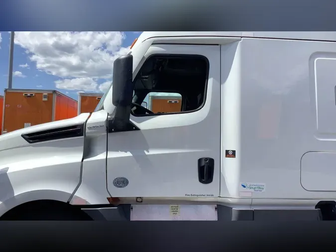 2023 Freightliner Cascadia 12699e00ff80a6b90f570d55fe9cca11a90