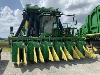 2020 John Deere CP690