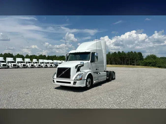 2016 Volvo VNL 740