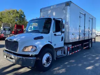 2017 FREIGHTLINER/MERCEDES M2 106