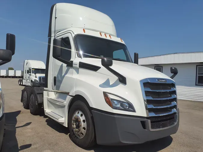 2019 FREIGHTLINER/MERCEDES NEW CASCADIA PX12664