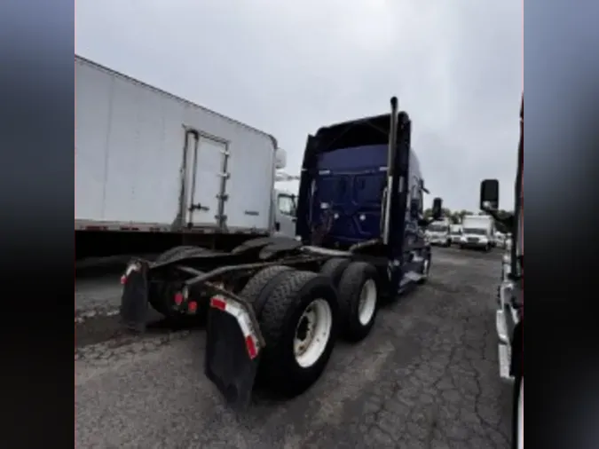 2020 FREIGHTLINER CASCADIA 12599ff972fcdaf19e1fdc27ed66ee514ff