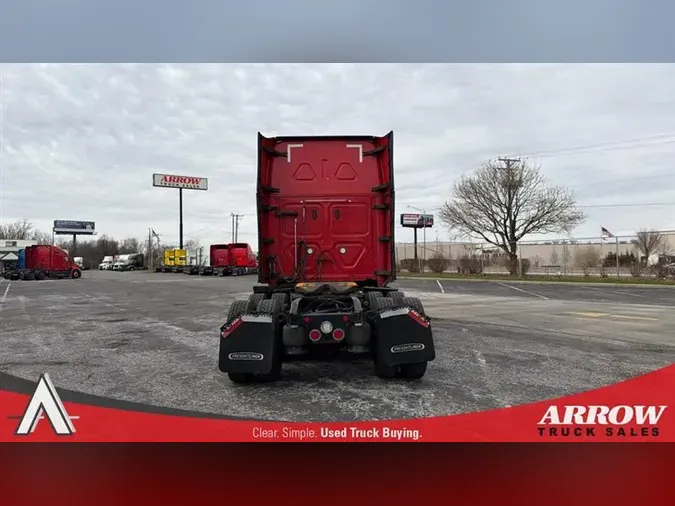2023 FREIGHTLINER CA126