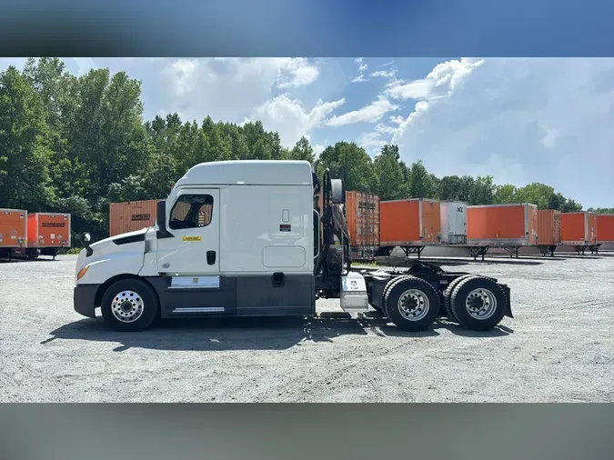 2021 Freightliner Cascadia 1269a051fc3c8cbb5b33e19f746ed498d1d