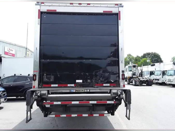 2018 FREIGHTLINER M2 106