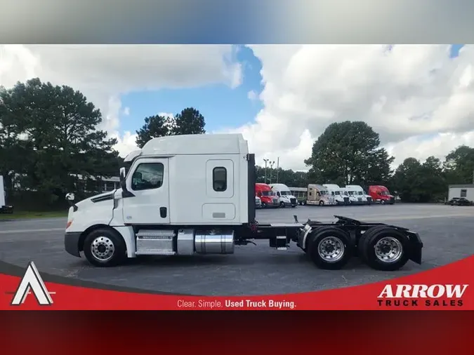 2019 FREIGHTLINER CA126
