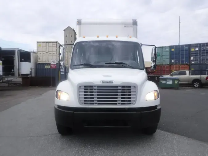 2017 FREIGHTLINER/MERCEDES M2 106