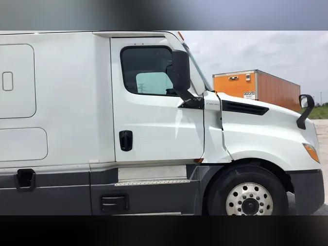 2021 Freightliner Cascadia
