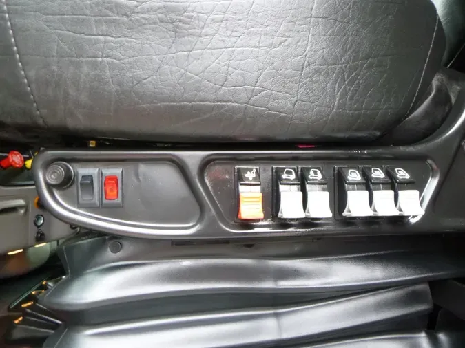 2022 Peterbilt 389
