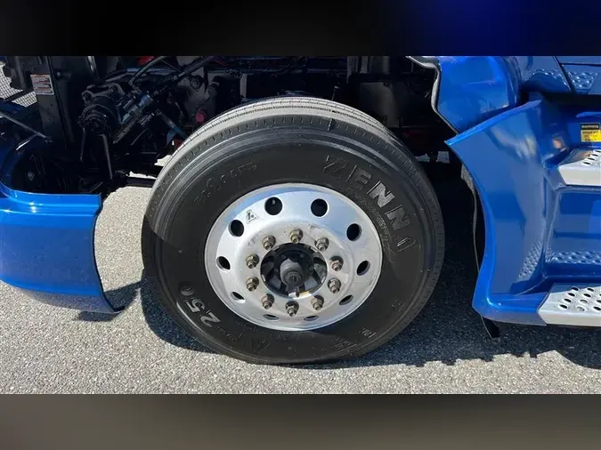 2021 KENWORTH T680