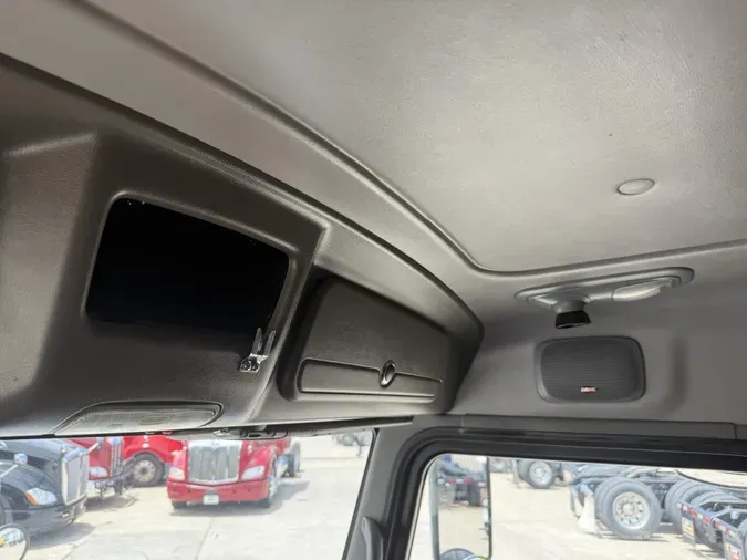 2019 Peterbilt 389