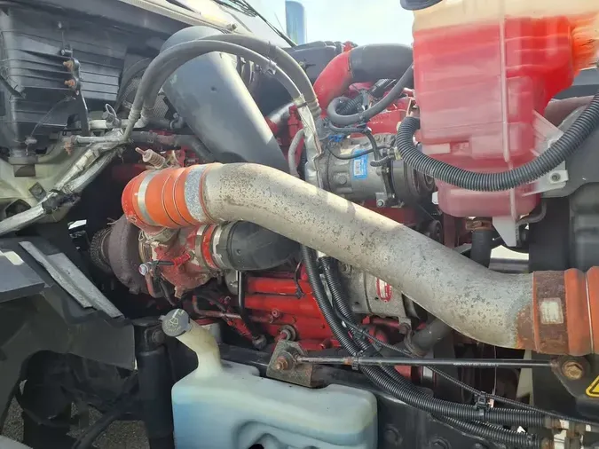 2018 NAVISTAR INTERNATIONAL LT625 DAYCAB T/A