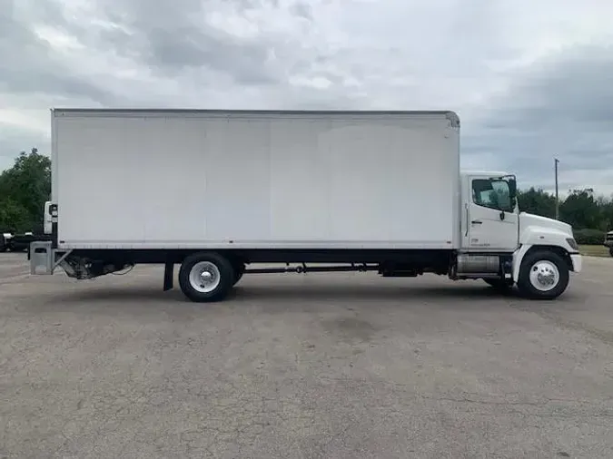 2020 Hino 268A
