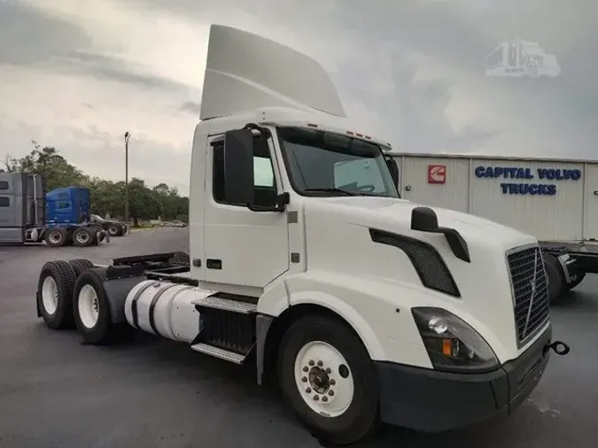 2016 VOLVO VNL64T3009a295ac6b1a745f9fa508cda71daddb5