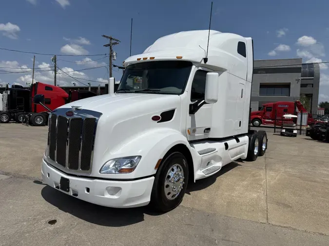 2022 Peterbilt 579