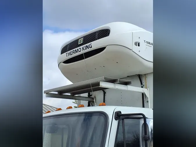 2020 FREIGHTLINER/MERCEDES M2 106