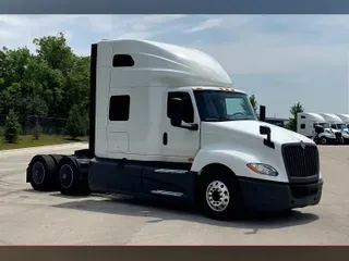 2025 INT LT625 6X4