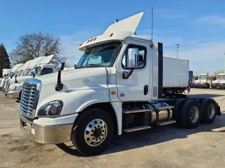 2018 FREIGHTLINER/MERCEDES CASCADIA 125