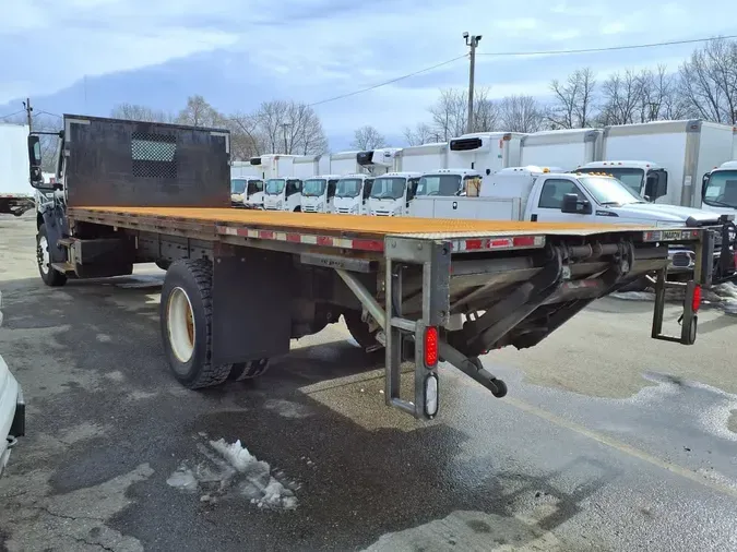 2019 FREIGHTLINER/MERCEDES M2 106