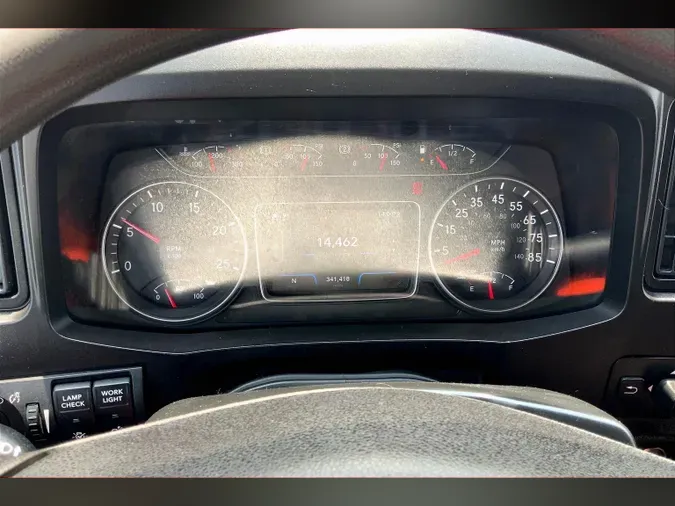 2022 INT LT625 6x4