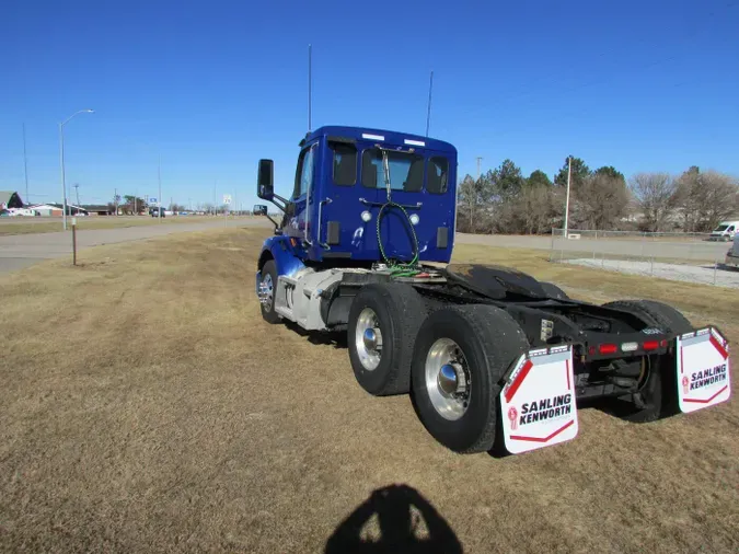 2022 Peterbilt 579