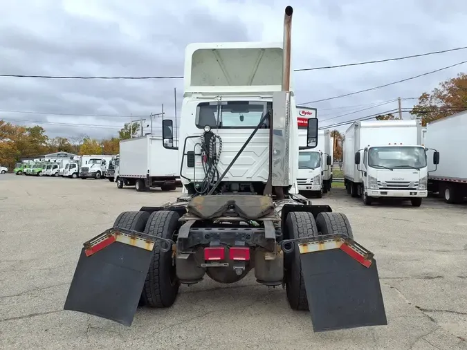 2021 NAVISTAR INTERNATIONAL LT625 DAYCAB S/A