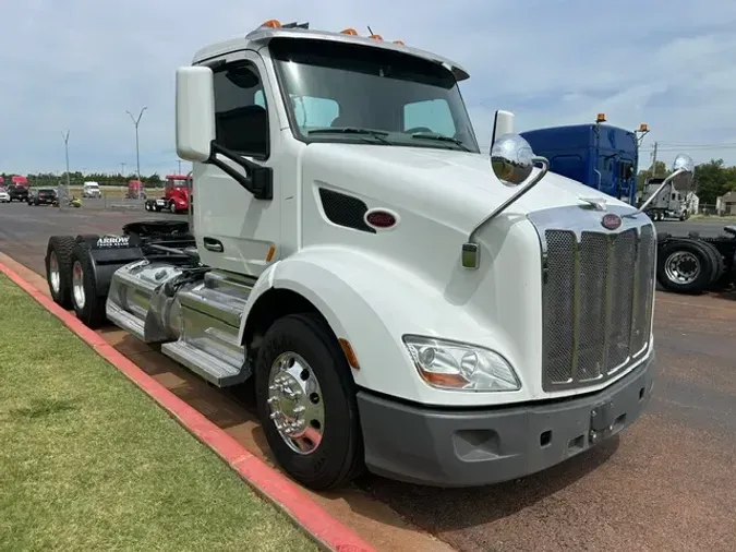 2019 PETERBILT 579