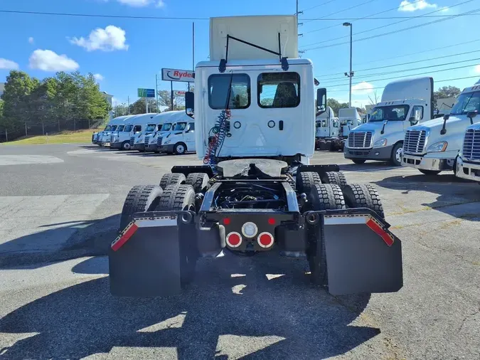 2022 FREIGHTLINER NEW CASCADIA PX12664