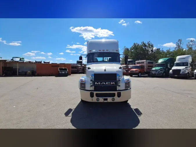 2020 Mack Anthem9a4c322a058f99720e7e651ddd84ac72