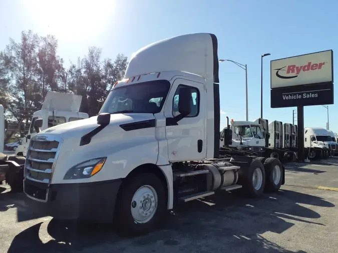 2019 FREIGHTLINER/MERCEDES NEW CASCADIA PX126649a4f8db5c0d5a9afa7b599ca3e0eb783