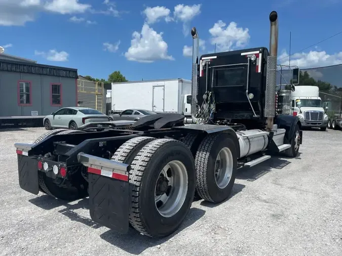 2020 KENWORTH TRUCKS W900