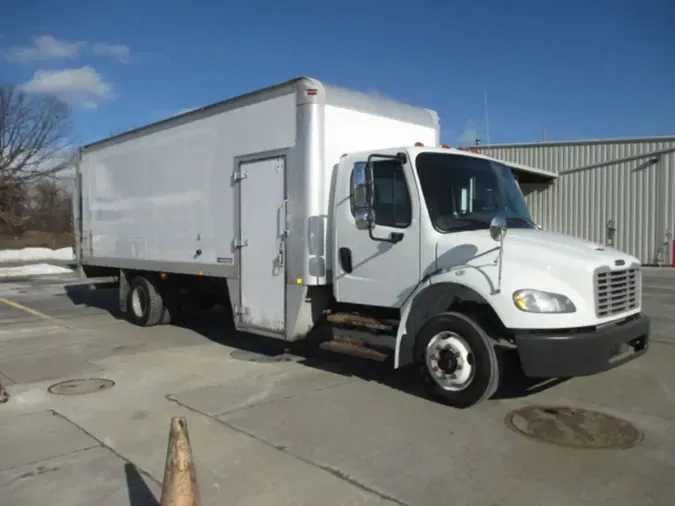2015 FREIGHTLINER/MERCEDES M2 106