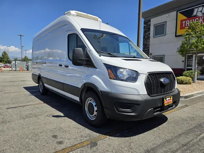 2022 Ford Transit-250