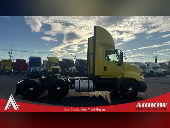 2018 INTERNATIONAL RH613