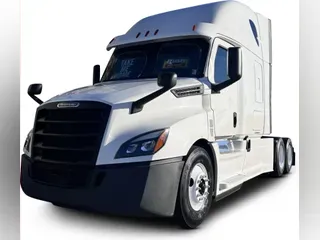 2020 Freightliner Cascadia