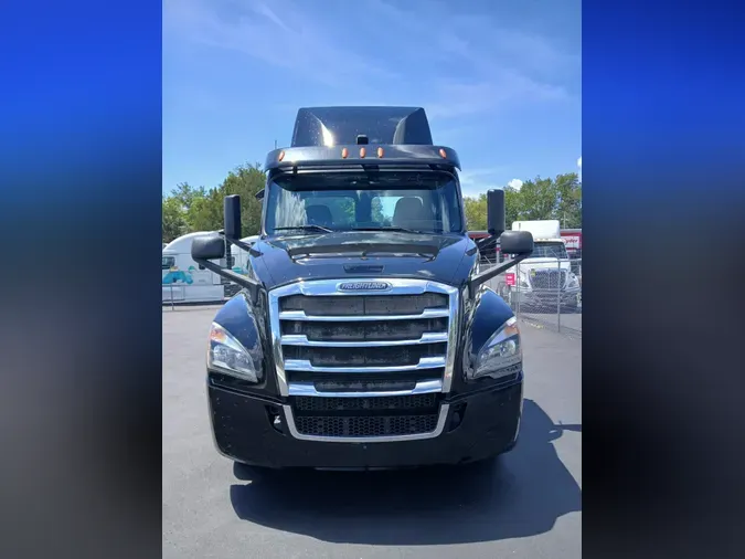 2020 FREIGHTLINER/MERCEDES NEW CASCADIA PX12664