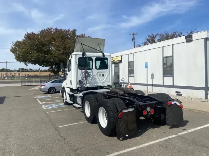 2021 FREIGHTLINER/MERCEDES NEW CASCADIA PX126649a629d2aaa948fe99e8c3aee7e1d86bf