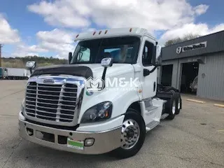 2016 FREIGHTLINER CASCADIA