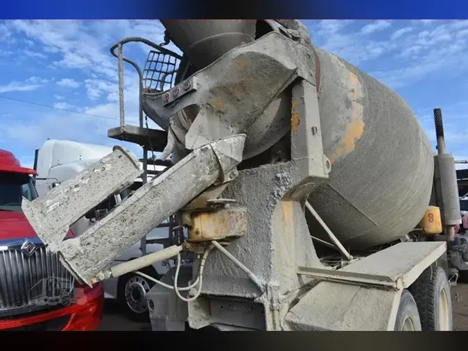 2008 MACK GRANITE GU813