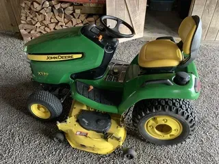 2012 John Deere X530
