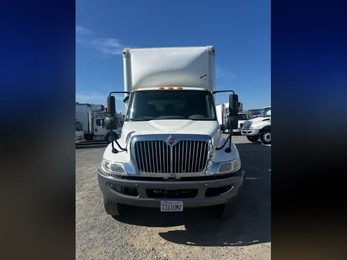 2019 NAVISTAR INTERNATIONAL 4300