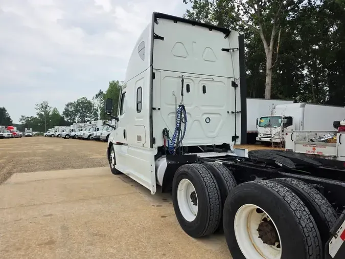 2021 FREIGHTLINER/MERCEDES NEW CASCADIA PX126649a6846888bf73f58212f2abbc6e1d48f